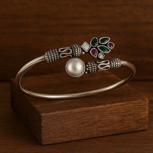 Mystic Pearl Blossom Kada