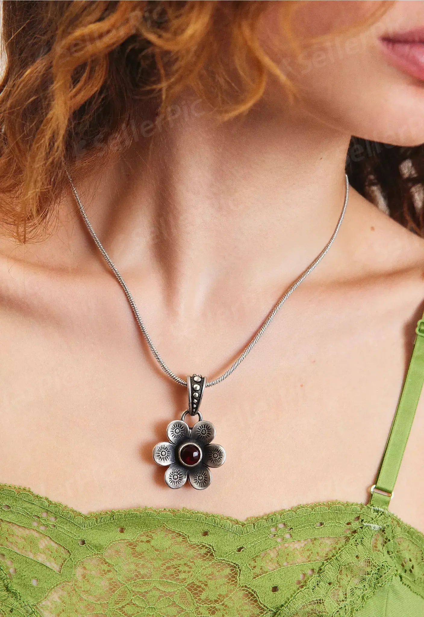 Garnet Bloom Vintage Set