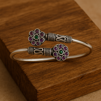 Twin Bloom Kada