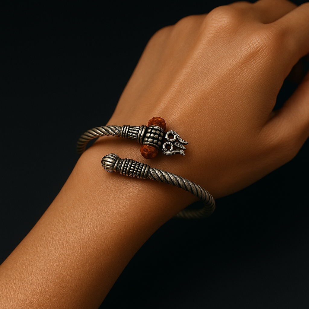 Trishul Rudraksha Twist Kada