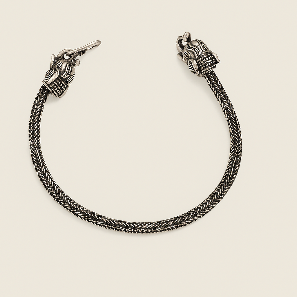Regal Tusker Chain